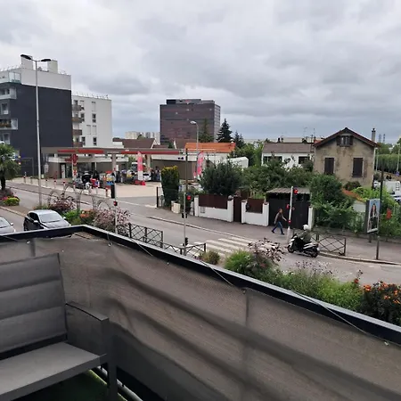 Apartment Agon